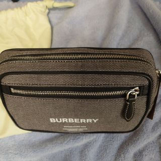 バーバリー(BURBERRY)のバーバリー　ボディバッグ(ボディーバッグ)