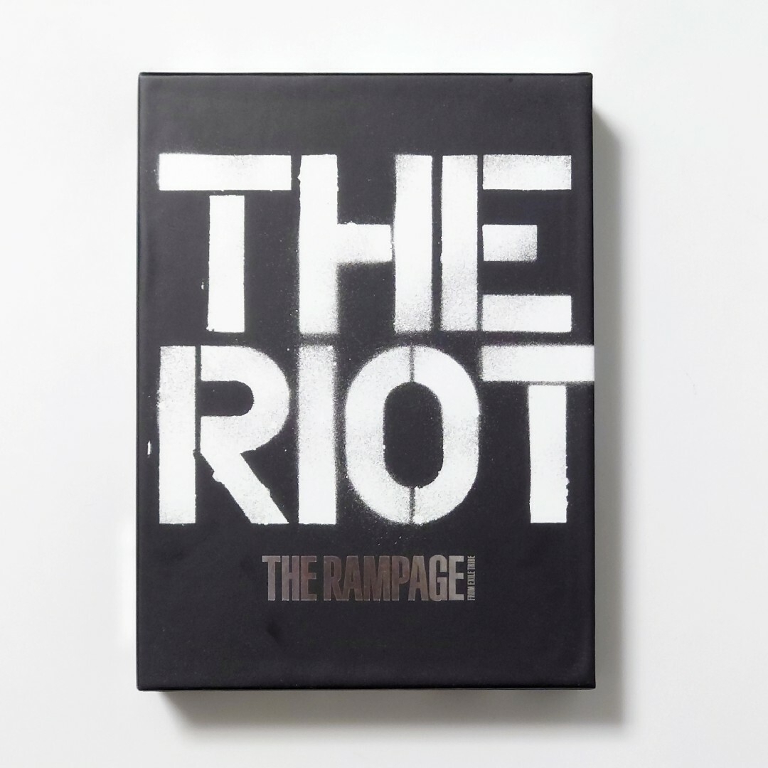 THE RAMPAGE(ザランページ)のTHE RIOT 初回限定盤 エンタメ/ホビーのCD(ポップス/ロック(邦楽))の商品写真