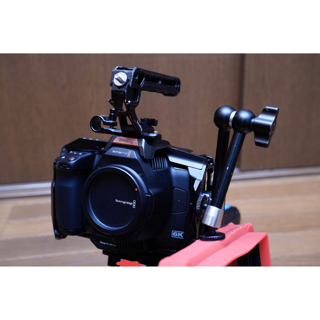 Blackmagicdesign(ブラックマジック)のBMPCC 6K Pro スターターセット　シネマカメラ　ポケシネ　フルリグ スマホ/家電/カメラのカメラ(ビデオカメラ)の商品写真