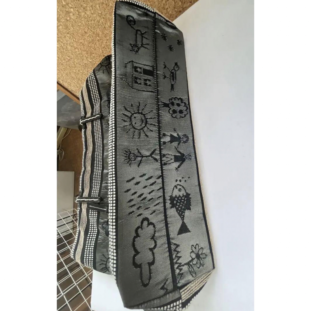 arcane(アルカン)のARUKAN　アルカン 太陽　雲　猫家魚ショルダーバッグ レディースのバッグ(ショルダーバッグ)の商品写真