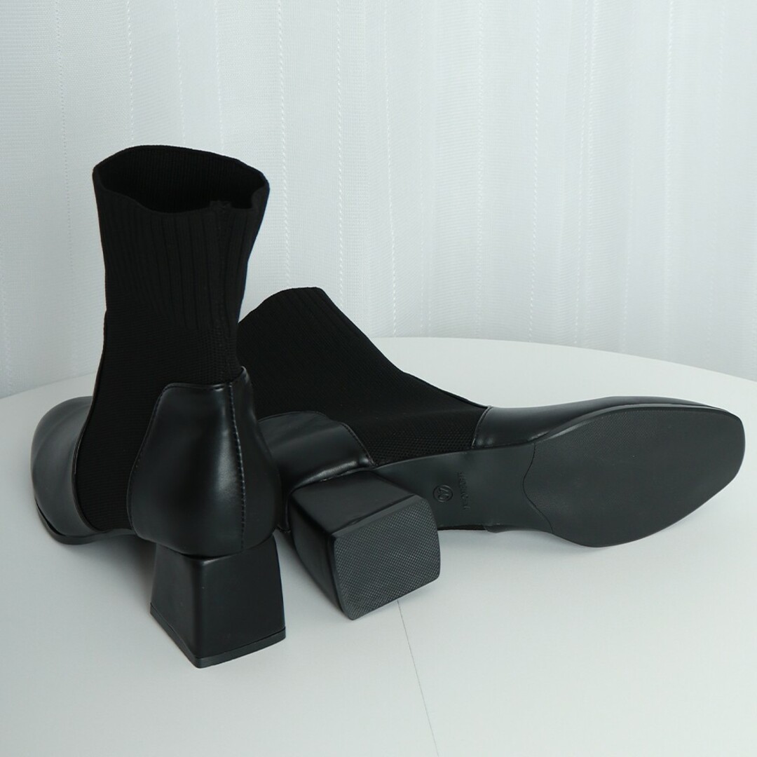 軽いショートブーツ ブラック■レディース ブーティー 韓国アイテム レディースの靴/シューズ(ブーティ)の商品写真