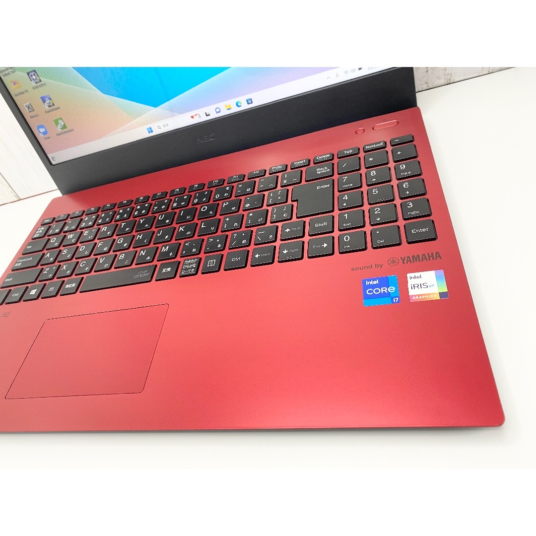 Windows11 Core i7-1165G7 SSD1TB メモリ32GB