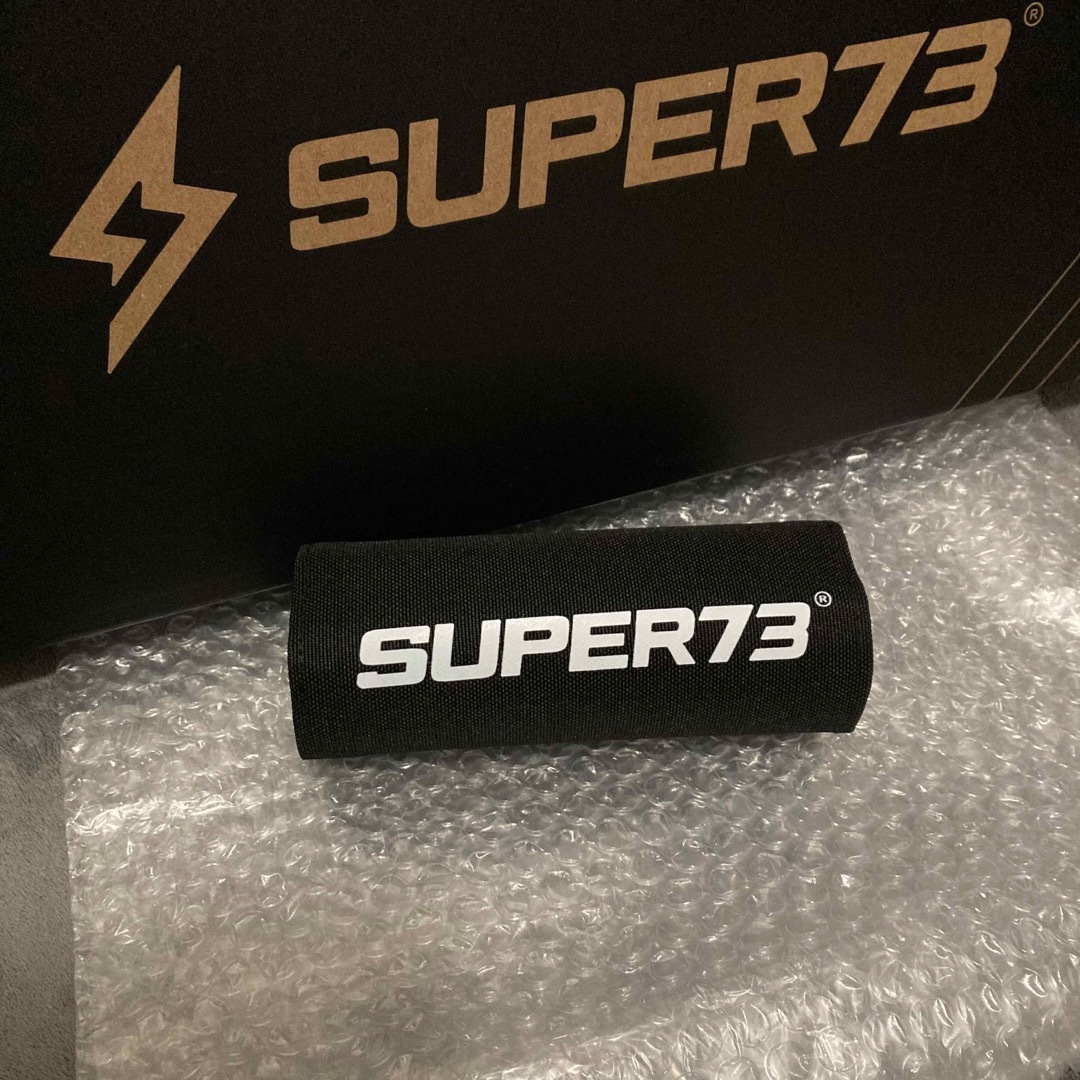 SUPER73 s1 s2 ZG ハンドル 取り付け可能 クッション 新品です！のサムネイル