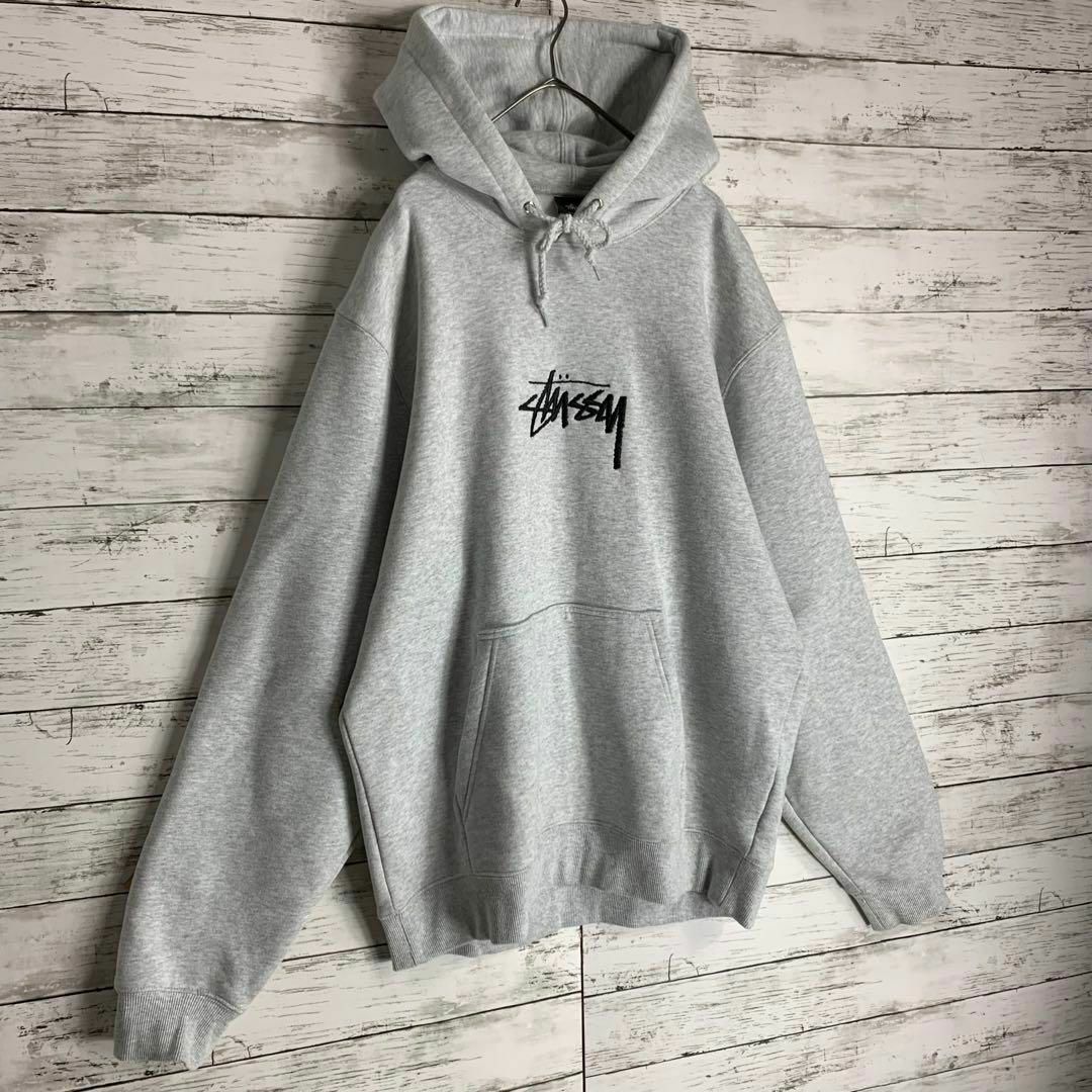 【希少デザイン】ステューシー パーカー センター刺繍ロゴ 即完売 入手困難 【希少デザイン】ステューシー パーカー センター刺繍ロゴ 即完売 入手困難