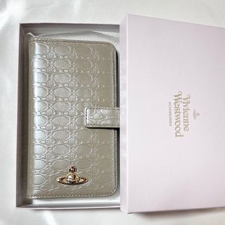 ヴィヴィアン(Vivienne Westwood) iPhoneケースの通販 100点以上