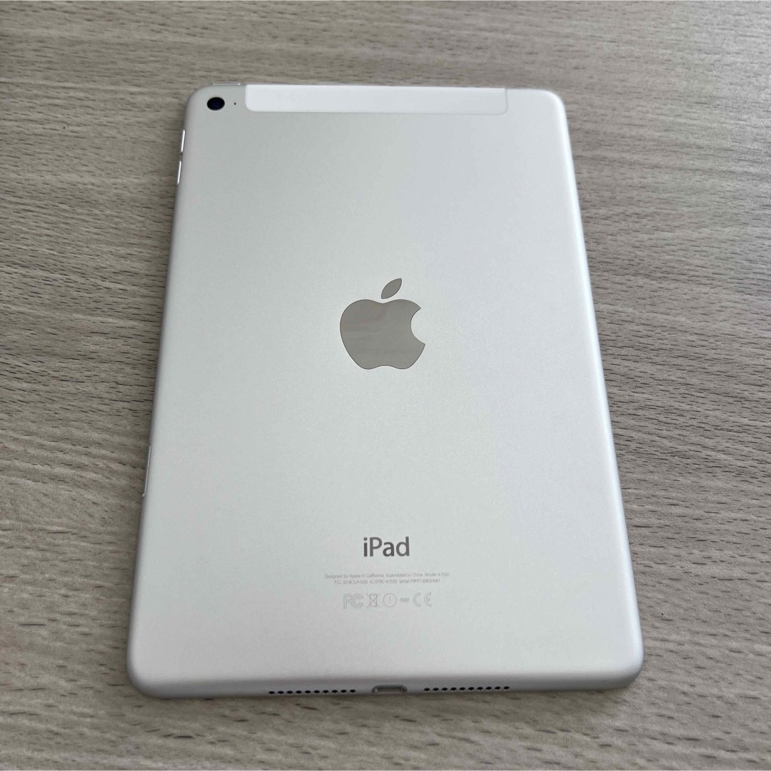 PC/タブレットiPad mini4 美品