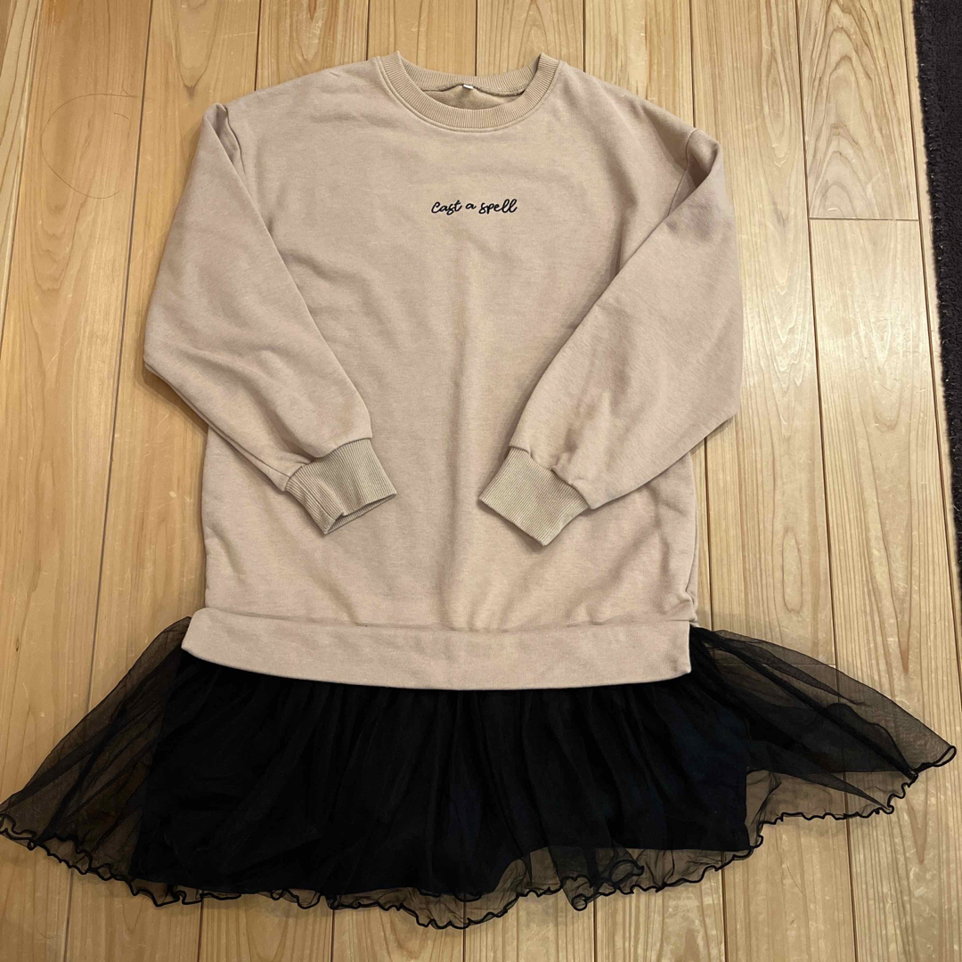 GU(ジーユー)のGU トレーナーワンピース　長袖ワンピース　150 キッズ/ベビー/マタニティのキッズ服女の子用(90cm~)(ワンピース)の商品写真