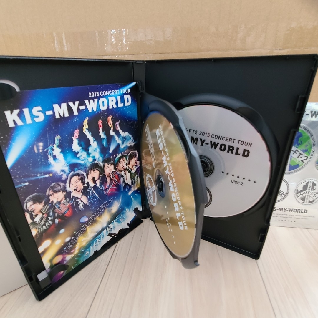 Kis-My-Ft2(キスマイフットツー)の【DVD・初回限定】Kis-My-Ft2 2015 KIS-MY-WORLD エンタメ/ホビーのDVD/ブルーレイ(ミュージック)の商品写真