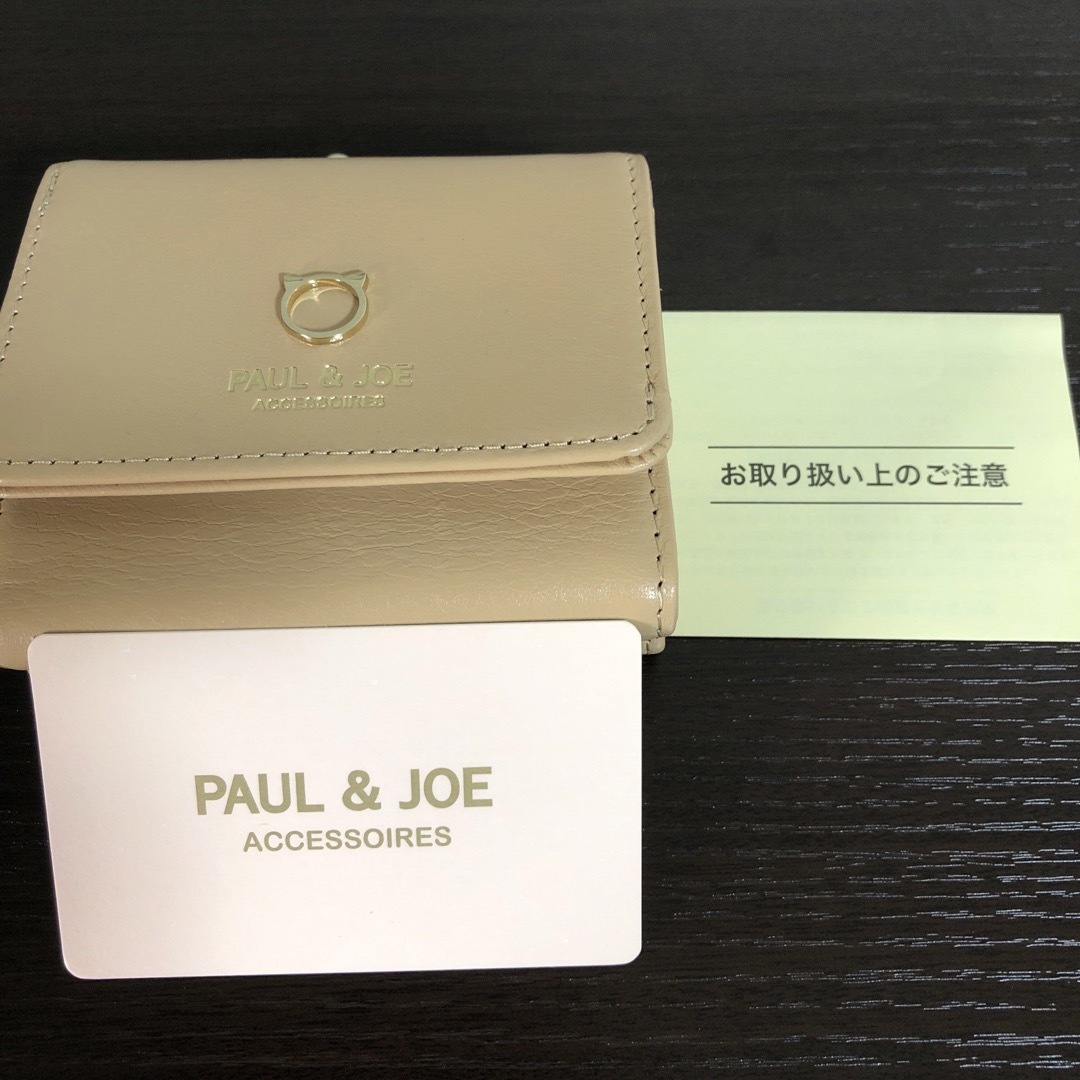 PAUL＆JOE 三つ折り財布。猫。牛皮。新品未使用。￼