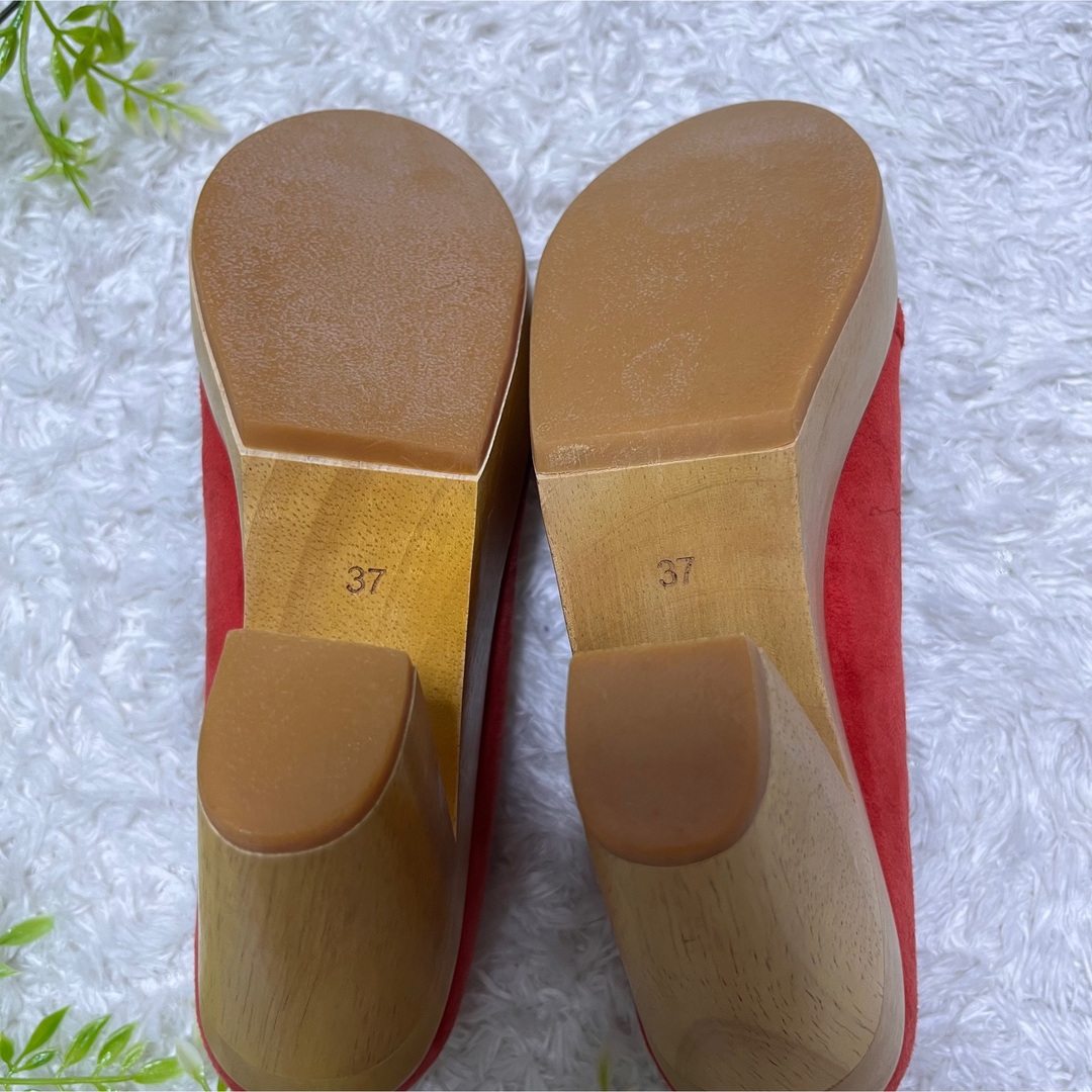 美品 durbuy デュルブイ　パンプス　赤　ウッドソール 厚底 レディースの靴/シューズ(ハイヒール/パンプス)の商品写真