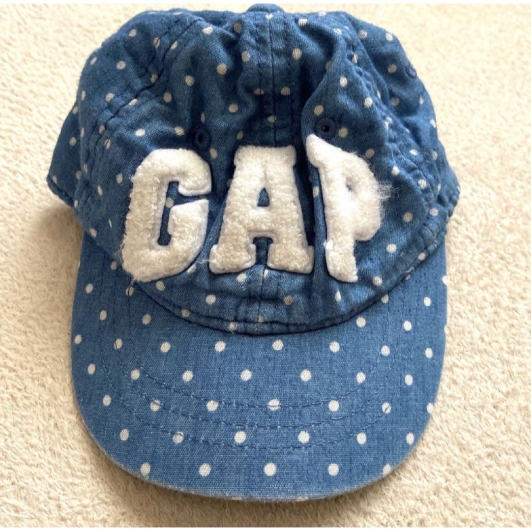 babyGAP(ベビーギャップ)のセット品 ベビーギャップ アウター＆くま耳ニット帽&キャップ キッズ/ベビー/マタニティのベビー服(~85cm)(ジャケット/コート)の商品写真