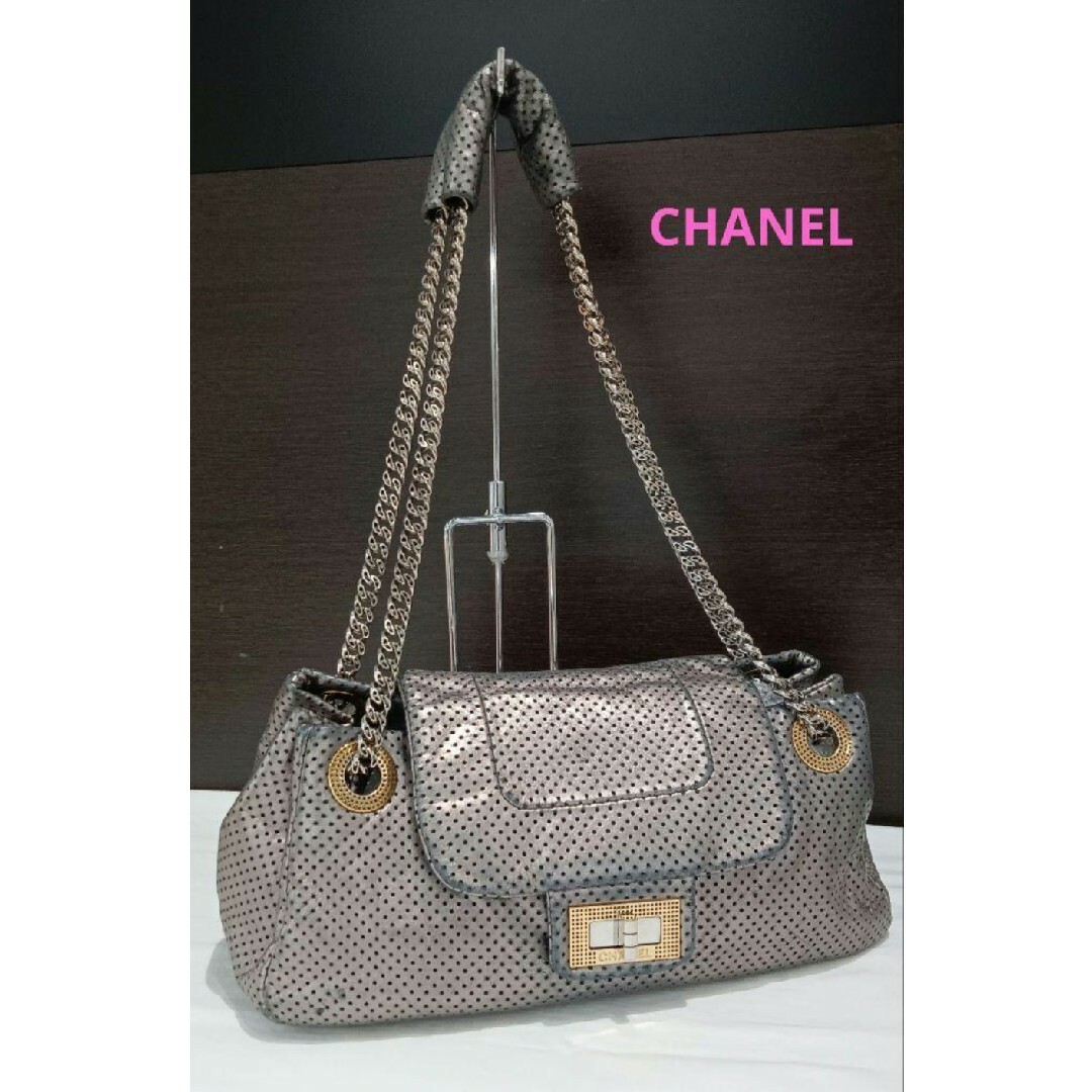 CHANEL♡2.55パイピングレザーバッグ/シャンパンゴールド