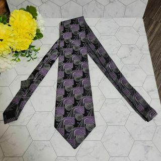 ヴェルサーチ(パープル/紫色系)の通販 100点以上 | VERSACEを買う