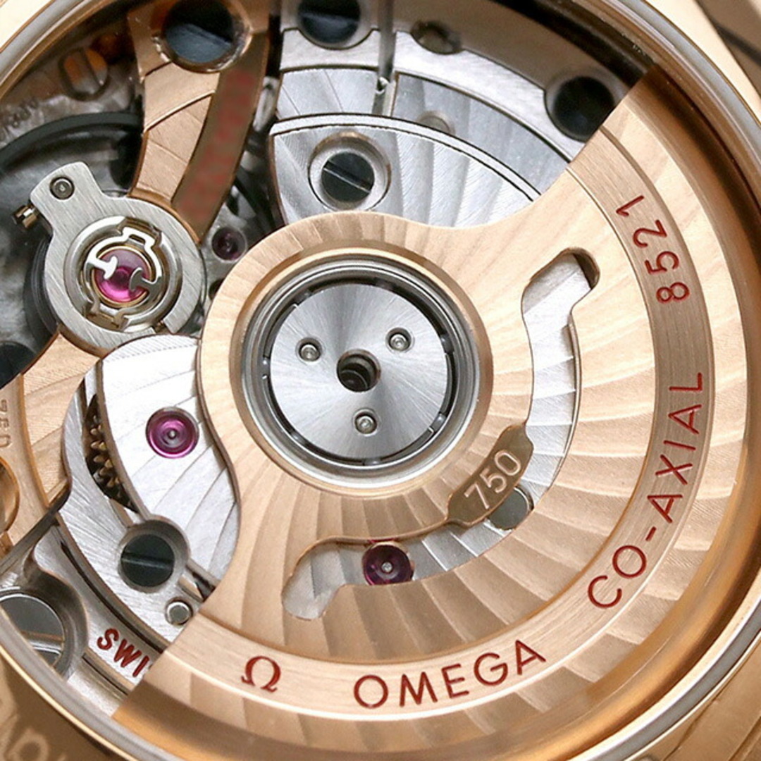 OMEGA(オメガ)の【新品】オメガ OMEGA 腕時計 レディース 123.55.27.20.55.004 コンステレーション コーアクシャル クロノメーター 自動巻き ホワイトxレッドゴールド アナログ表示 レディースのファッション小物(腕時計)の商品写真
