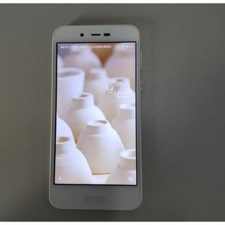 アクオス(AQUOS)のAQUOS SH-M05 SIMフリー Wifi対応(スマートフォン本体)