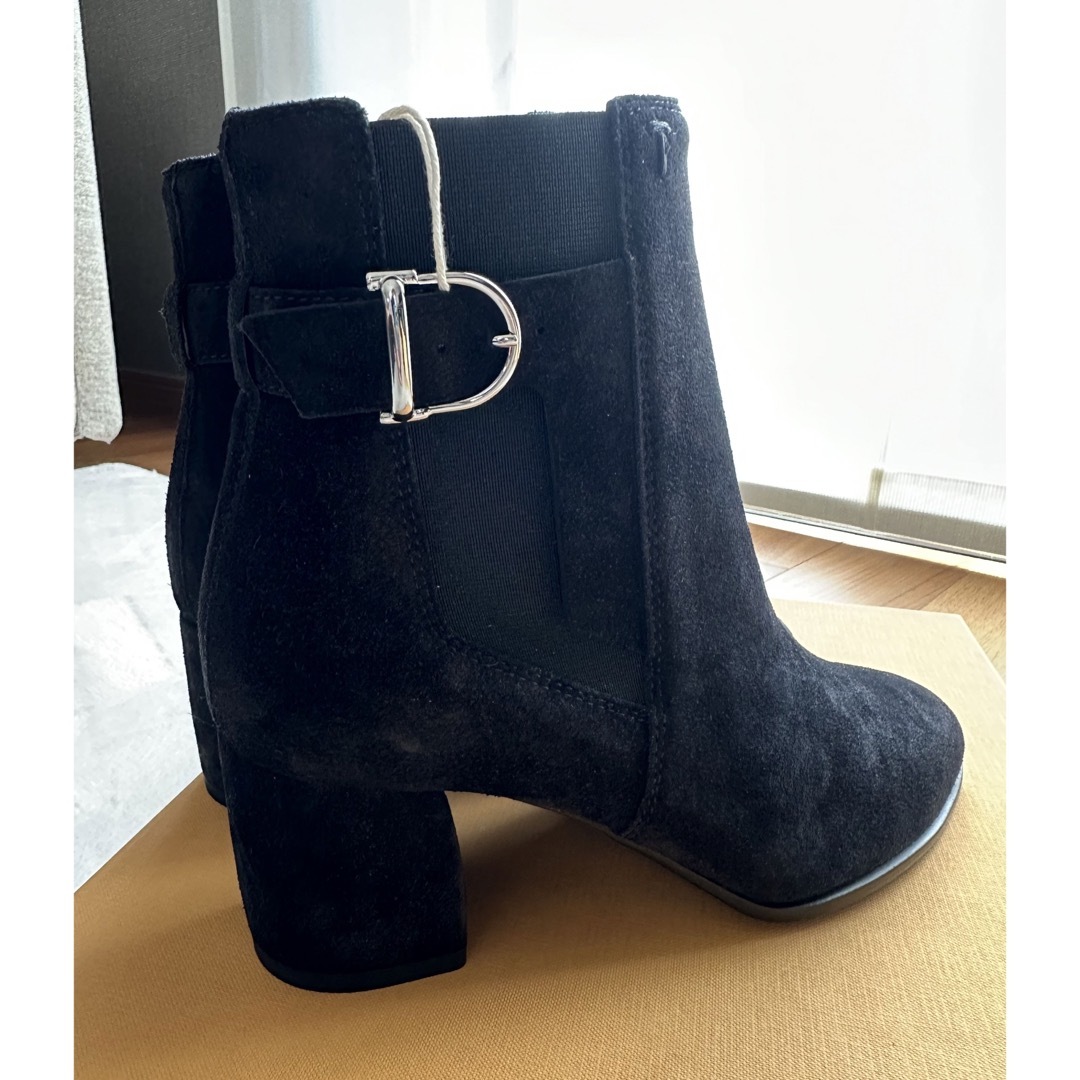 TOD'S - ブラックフライデーセール!新品未使用!トッズ スェード