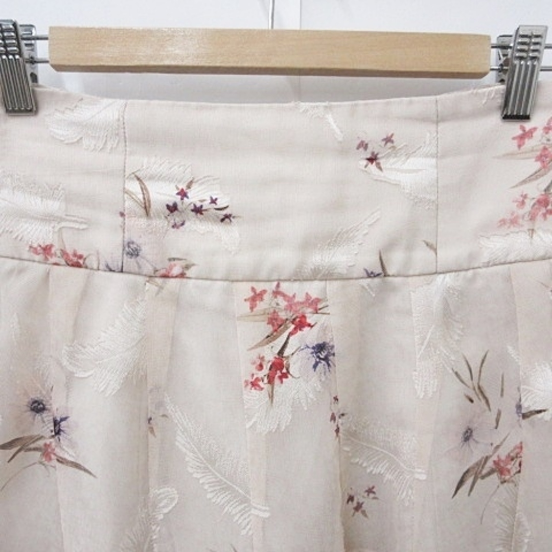 Rirandture(リランドチュール)のリランドチュール スカート フレアー ロング ギャザー 総柄 ベージュ 2  レディースのスカート(ロングスカート)の商品写真