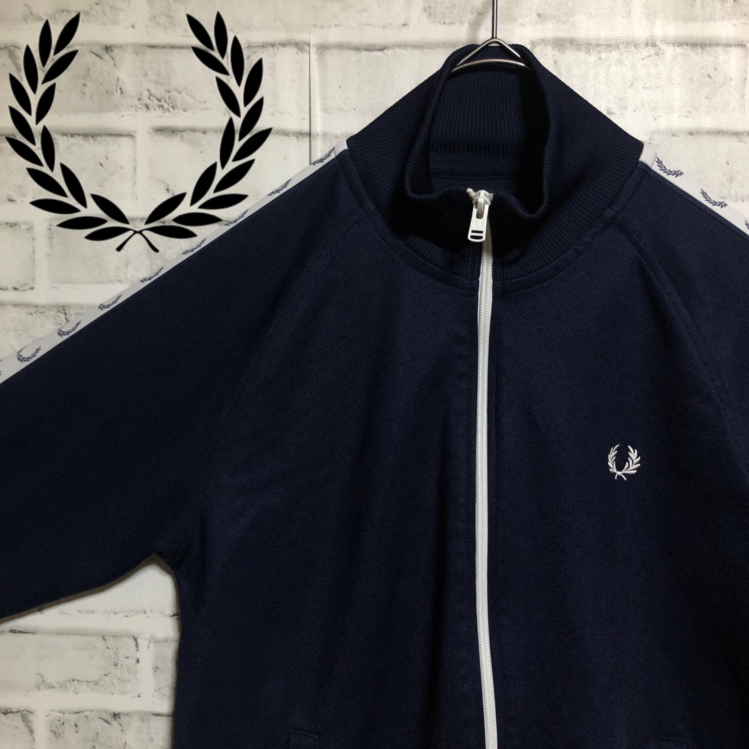 Fred Perry⭐️トラックジャケットM 月桂樹刺繍テープライン ネイビー白