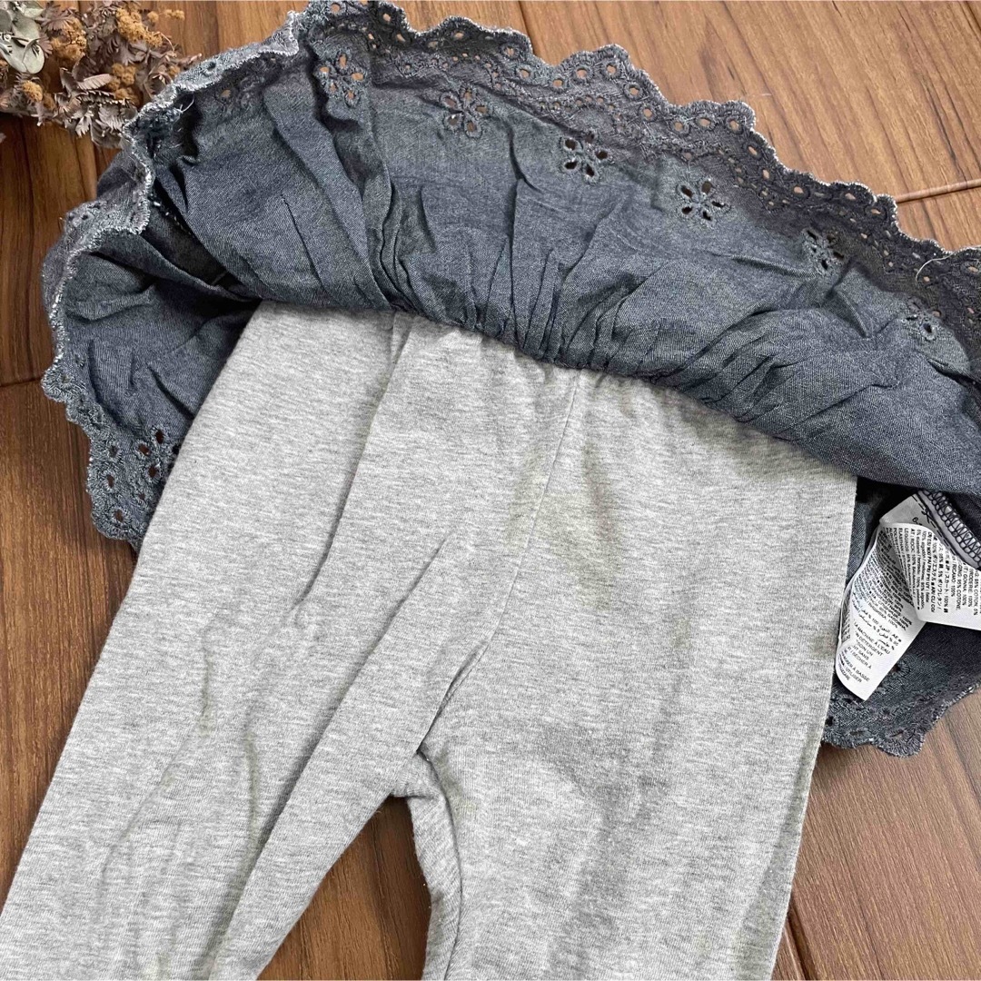 babyGAP(ベビーギャップ)の70サイズ　babyGAP 女の子　パンツ キッズ/ベビー/マタニティのベビー服(~85cm)(パンツ)の商品写真