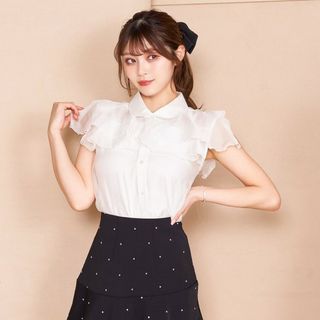 新品✨タグ付き♪定価13,200円　ベージュ系　上品なブラウス