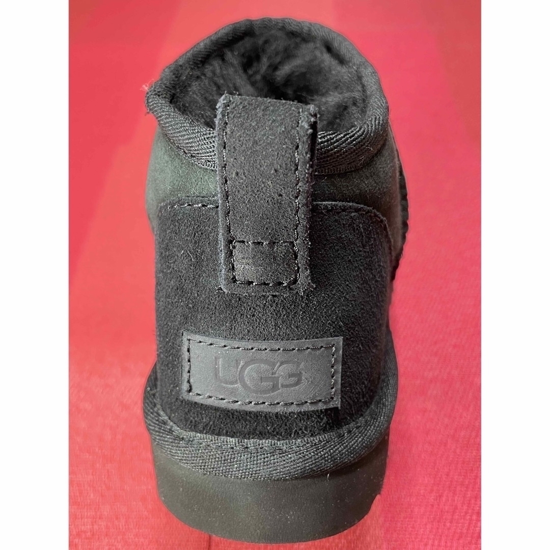 UGG CLASSIC ULTRA MINI （ブラック）