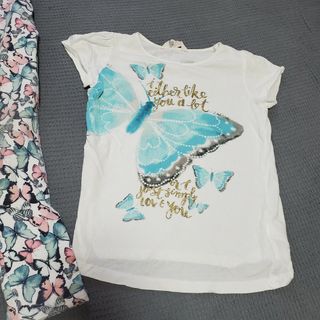 エイチアンドエム(H&M)のｷｯｽﾞ130-140👶H&MバタフライTｼｬﾂ(Tシャツ/カットソー)