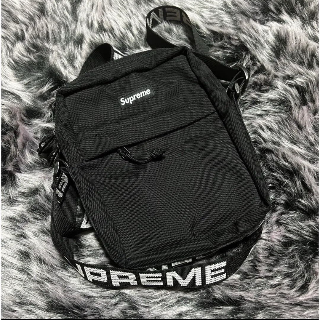 Supreme 18SS Shoulder Bag Black Black