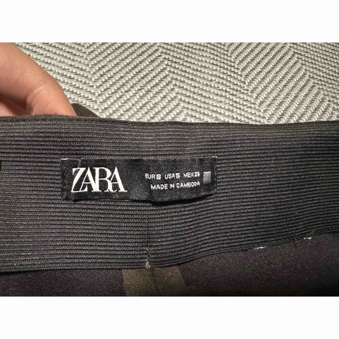 ZARA(ザラ)のZARA スウェード調 レギンスパンツ Sサイズ レディースのレッグウェア(レギンス/スパッツ)の商品写真