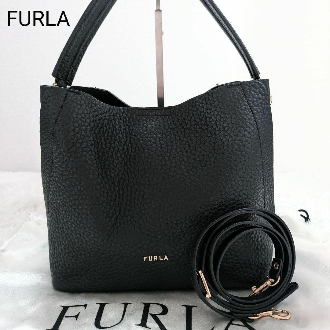 極美品　FURLA/フルラコスタンザベージュ巾着シボ革ショルダーバッグ