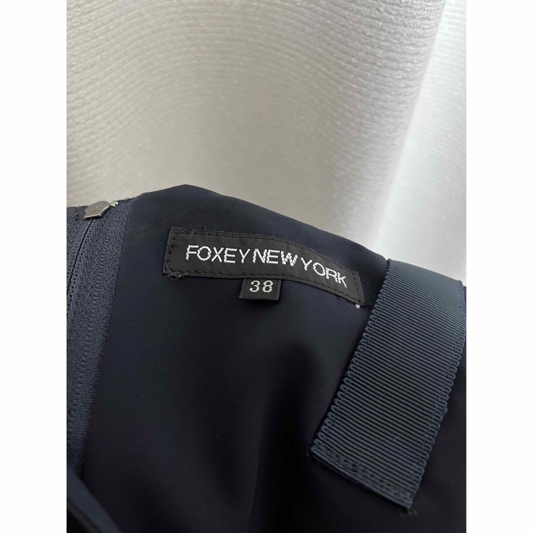 FOXEY(フォクシー)のフォクシー　ワンピース　ネイビー レディースのワンピース(ひざ丈ワンピース)の商品写真