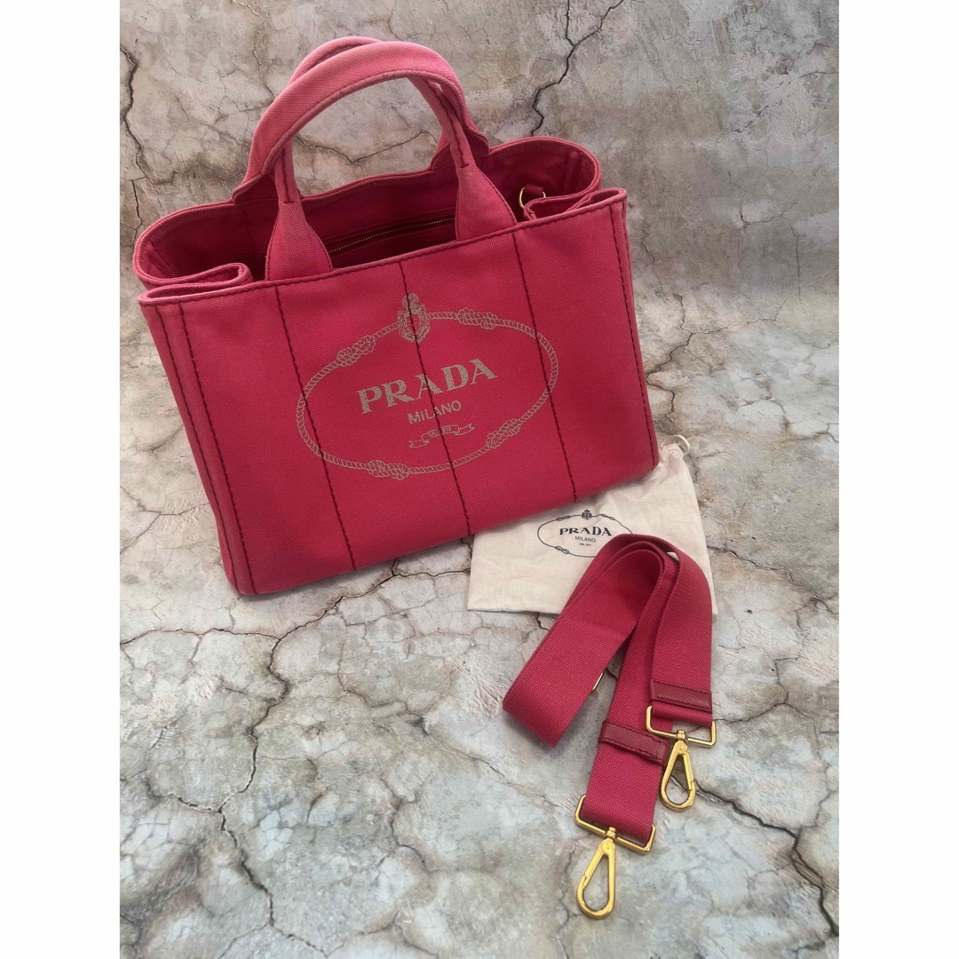 プラダ　PRADA トートバッグ