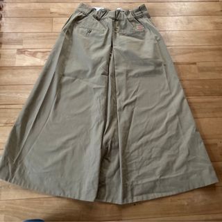 ディッキーズ(Dickies)の新品　ディッキーズ　ロングスカート　サイズM ベージュ(ロングスカート)