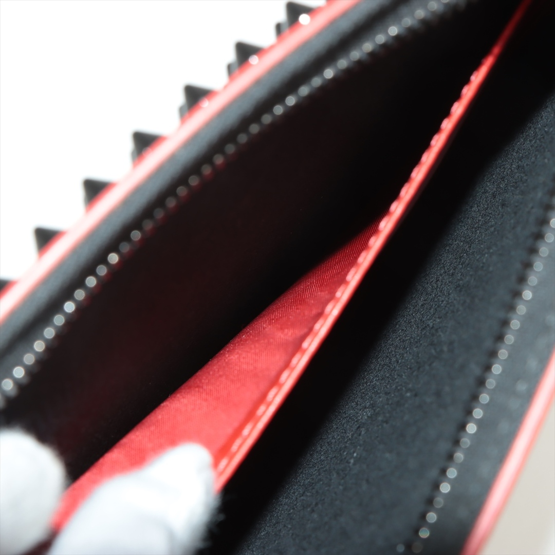 Christian Louboutin(クリスチャンルブタン)の極美品 クリスチャンルブタン トリックトラック スモール スパイク スタッズ レザー ショルダーバッグ ハンド レディース ENT 1016-E66 レディースのバッグ(ショルダーバッグ)の商品写真