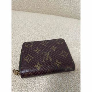 ルイヴィトン(LOUIS VUITTON)のパイソンヴィトン財布(財布)