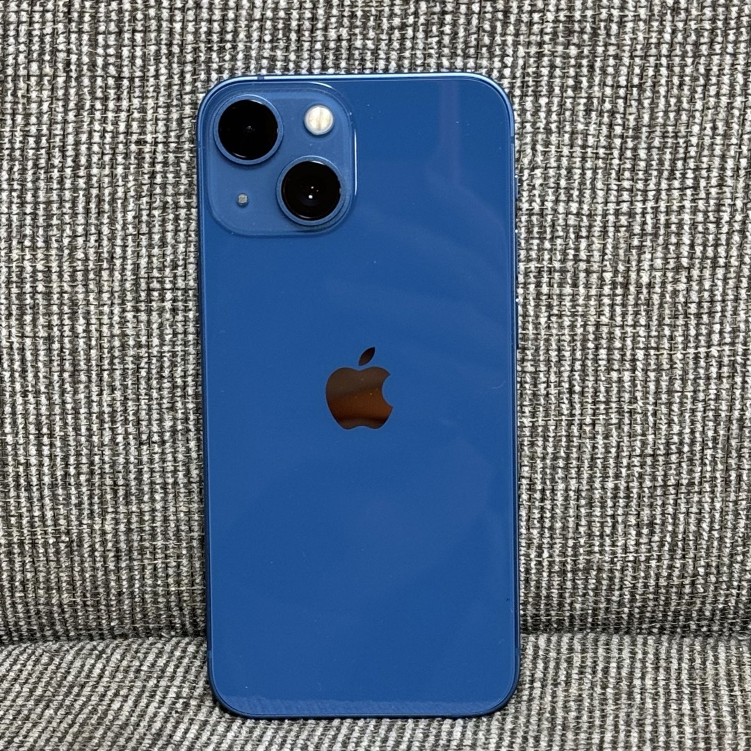 iPhone 13 mini 256GB ブルー SIMフリー スマホ/家電/カメラのスマートフォン/携帯電話(スマートフォン本体)の商品写真
