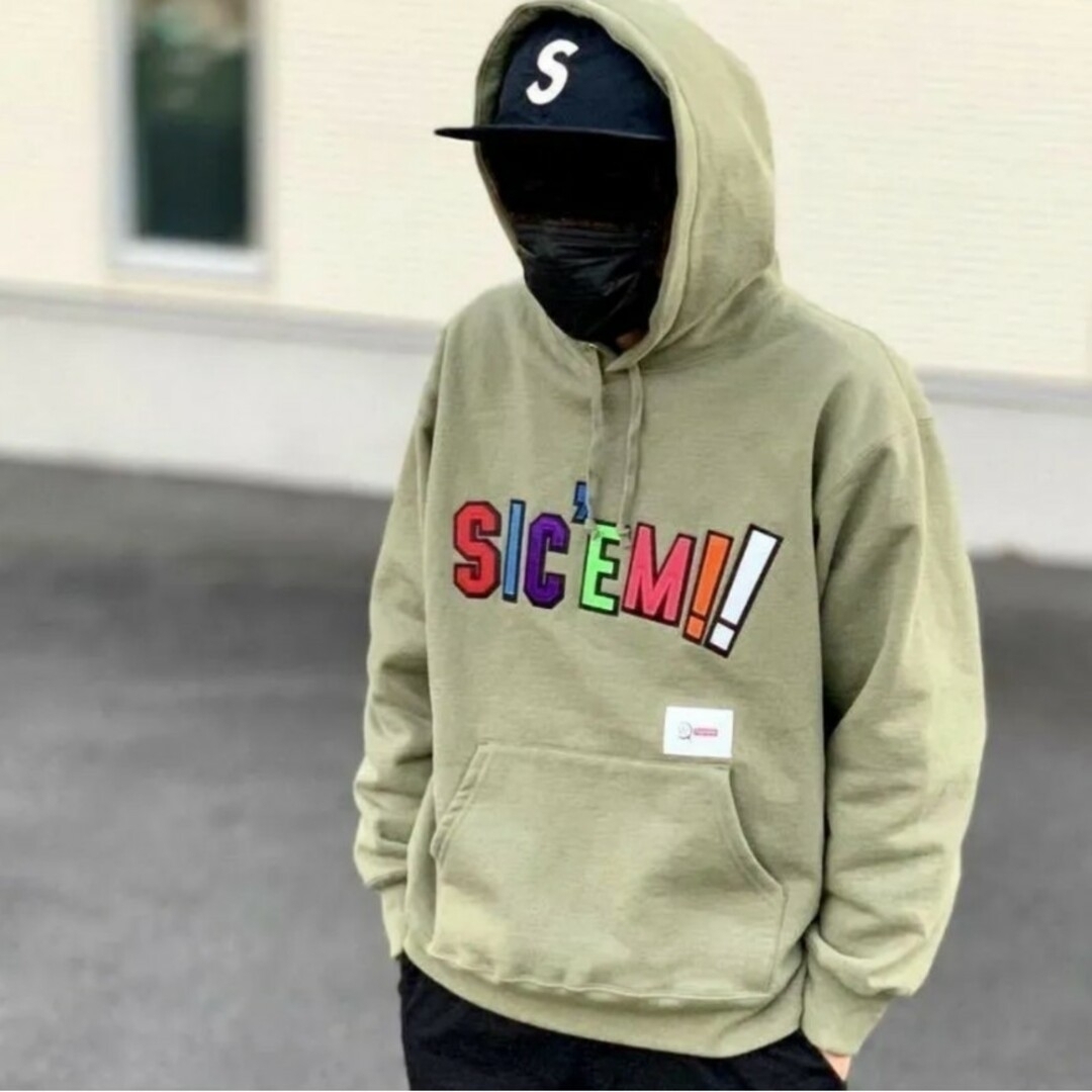 Supreme / WTAPS Sic'em! Hooded Sweatshirsupreme