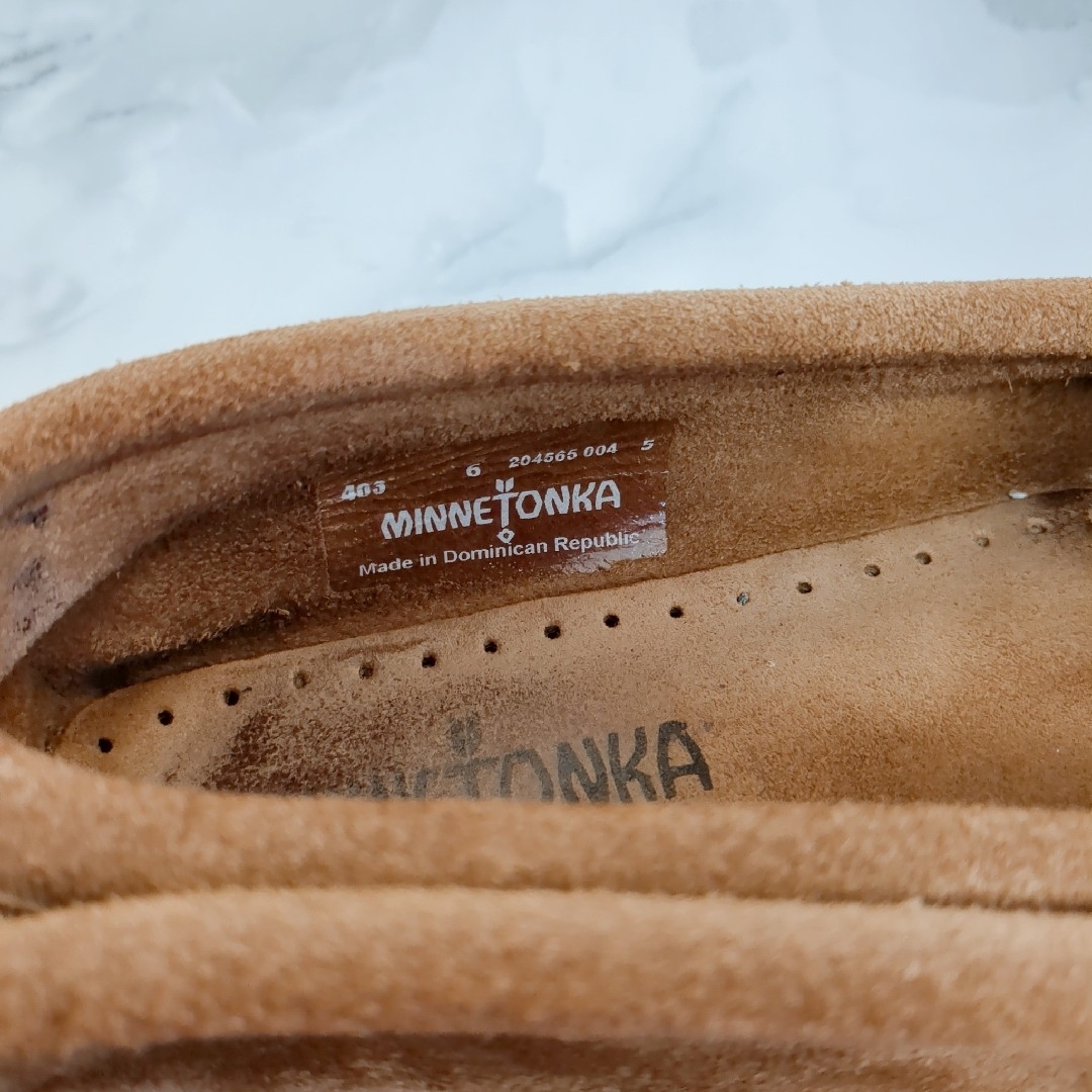 Minnetonka(ミネトンカ)の美品✨MINNETONKA ミネトンカ♡モカシン ブラウン 6/23cm レディースの靴/シューズ(スリッポン/モカシン)の商品写真