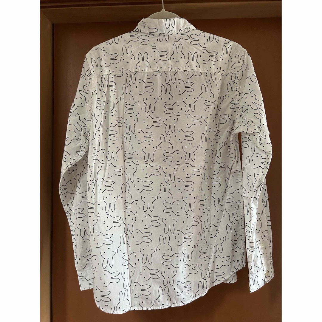 Design Tshirts Store graniph(グラニフ)のミッフィーの綿シャツ メンズのトップス(シャツ)の商品写真