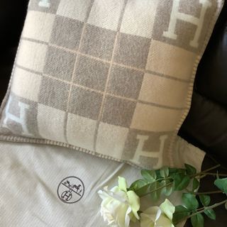エルメス クッションの通販 100点以上 | Hermesのインテリア/住まい