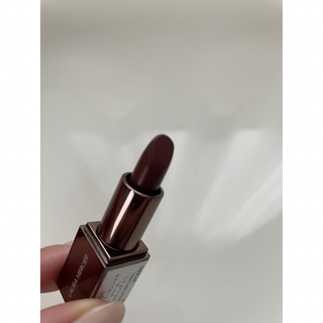 laura mercier(ローラメルシエ)のローラメルシエ  05 BRUN NATUREL コスメ/美容のベースメイク/化粧品(口紅)の商品写真