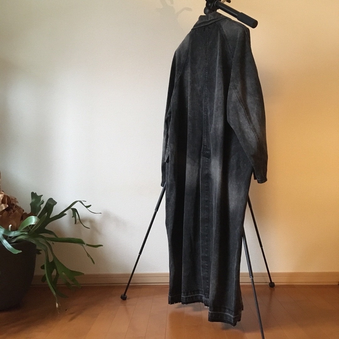 MAISON SPECIAL(メゾンスペシャル)の新品 MAIZON SPECIAL Washed デニムコートBK ショッパー付 レディースのジャケット/アウター(ロングコート)の商品写真