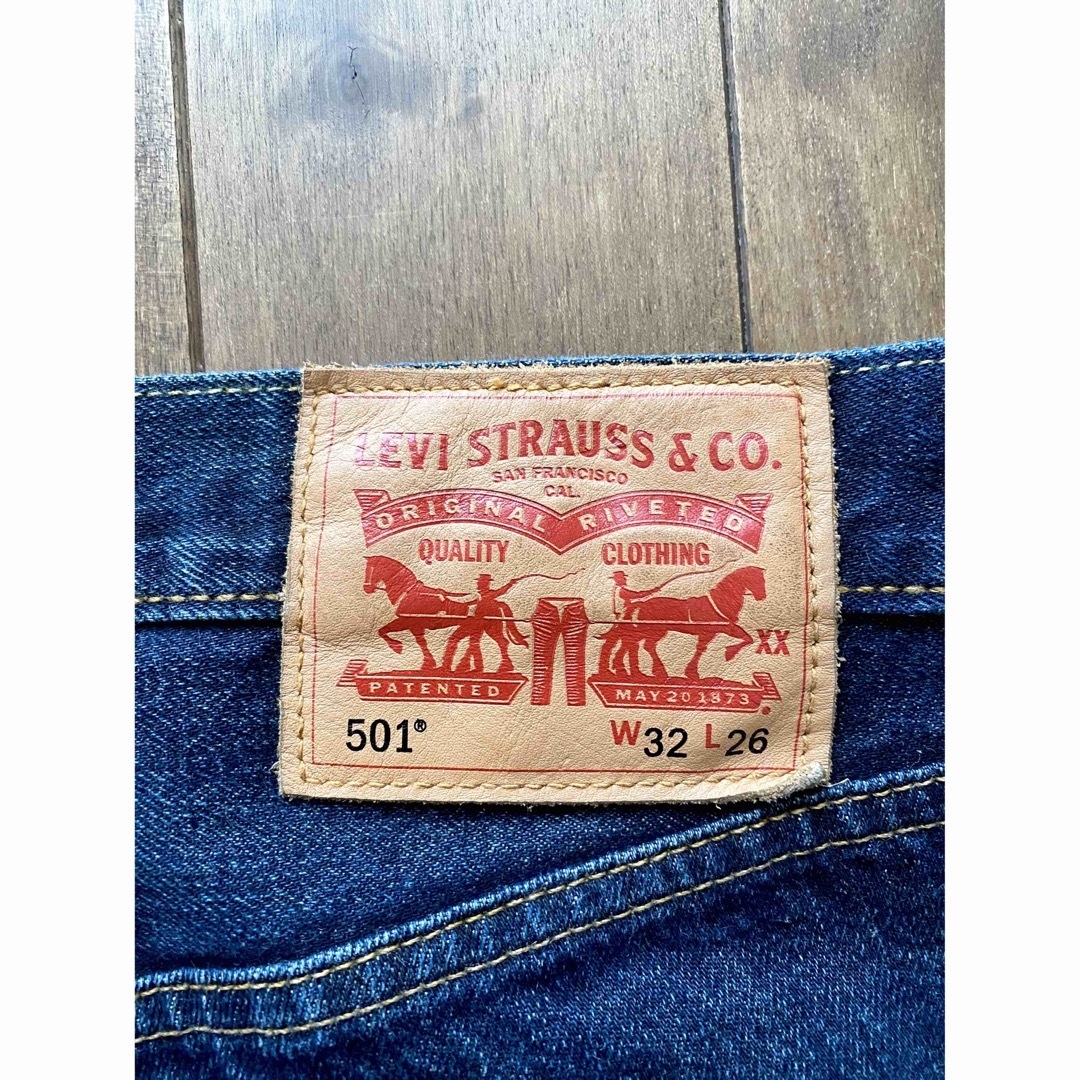 Levi's(リーバイス)のリーバイス 501 デニム ボタンフライ W32 メンズのパンツ(デニム/ジーンズ)の商品写真