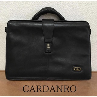 【CARDANRO】革製ビジネスバッグ レザーバッグ ダイヤルロック付き(ビジネスバッグ)