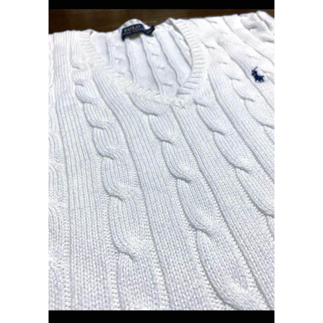 POLO RALPH LAUREN(ポロラルフローレン)の【人気カラー ホワイト】 ラルフローレン Vネック ケーブル ニット  1562 レディースのトップス(ニット/セーター)の商品写真