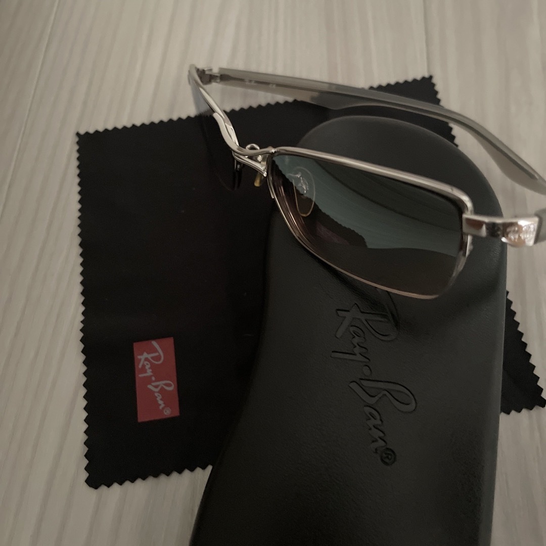 Ray-Ban(レイバン)のレイバン　Ray-Ban RB3223 サングラス　ケース付き メンズのファッション小物(サングラス/メガネ)の商品写真