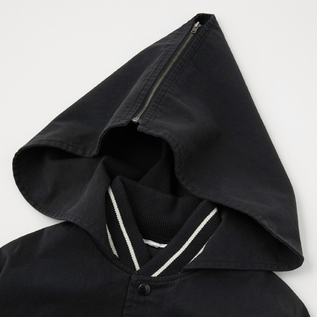 moussy(マウジー)のHOODED VARSITY ジャケット レディースのジャケット/アウター(ブルゾン)の商品写真