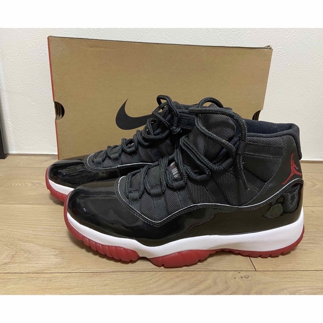 NIKE(ナイキ)のNIKE エアジョーダン11 ブレッド　airjordan11 メンズの靴/シューズ(スニーカー)の商品写真