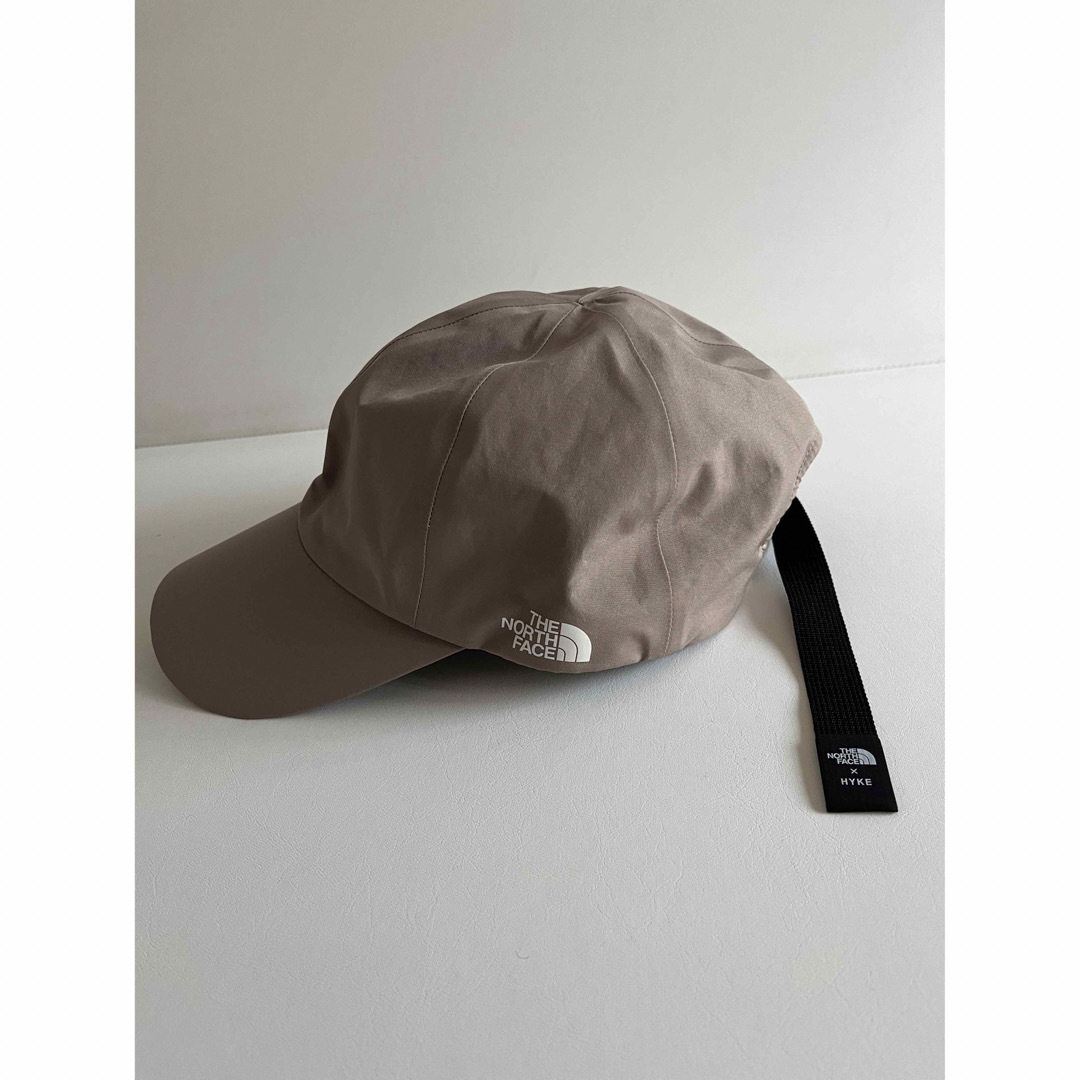 HYKE(ハイク)のThe North Face HYKE GTX CAP TAN ハイクsacai レディースの帽子(キャップ)の商品写真