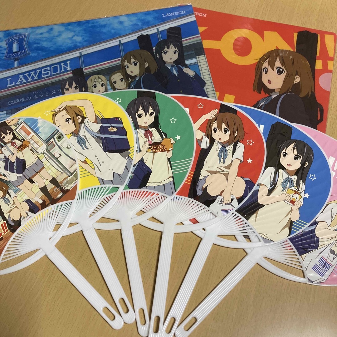 けいおん　うちわ&クリアファイル エンタメ/ホビーのアニメグッズ(その他)の商品写真