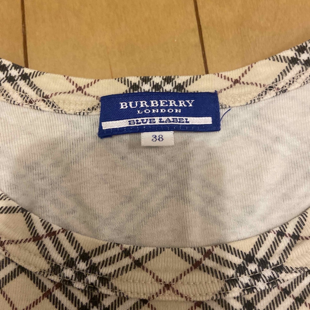 BURBERRY(バーバリー)のバーバリー♡Tシャツ レディースのトップス(Tシャツ(半袖/袖なし))の商品写真